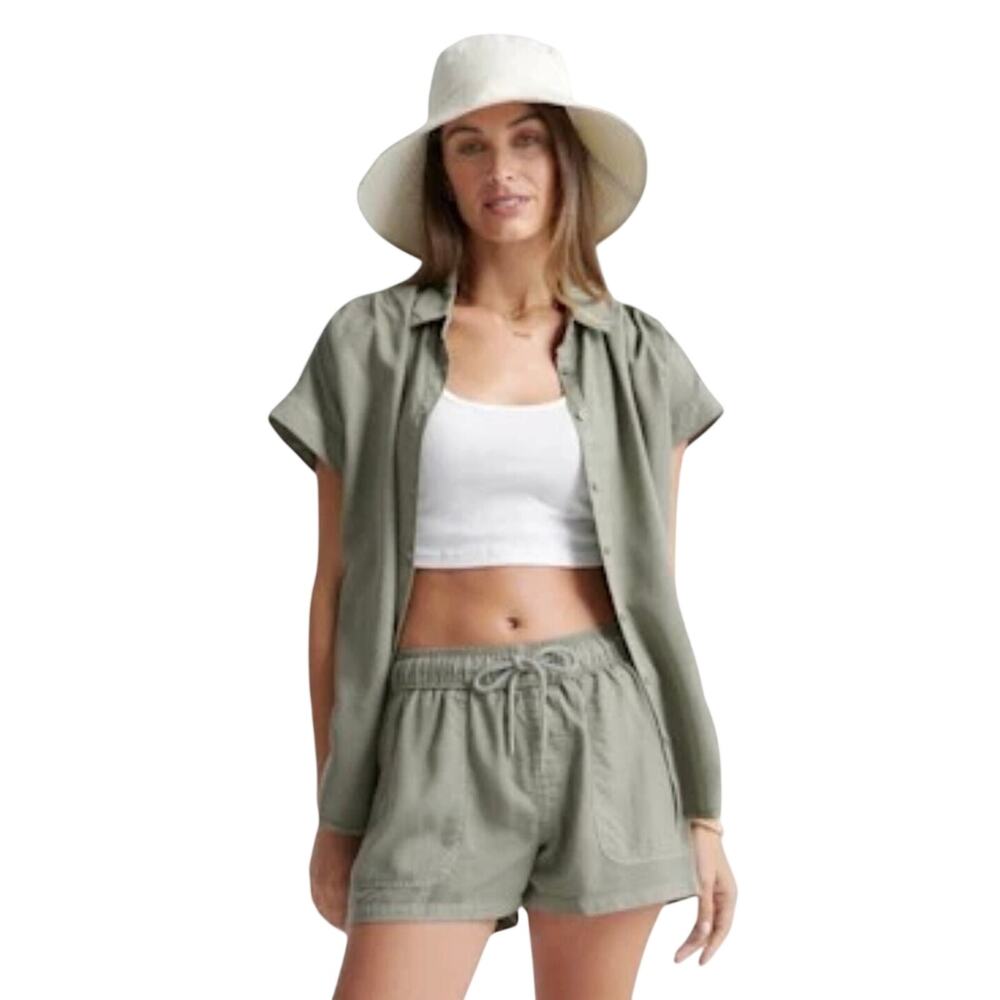 Quince Olive Green Short Sleeve Button-Up Shirt